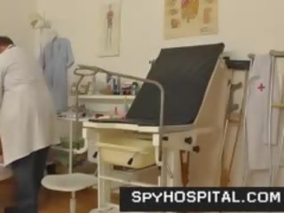 Trapelato nascosto camma gyno esame video