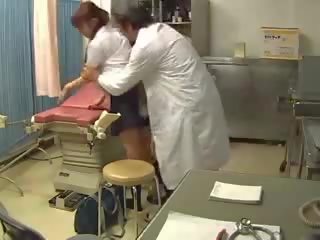 Japonsko najstnice zajebal pri gynecology vid