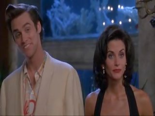 Courteney Cox Ace Ventura Pet Detective