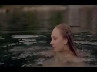 Juno temple julia garner bogel 2017 - xsober: percuma dewasa video b2